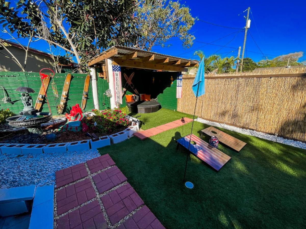 Hammocks & Mini-Golf! 10 Mins From Beach! Hollywood Exterior photo